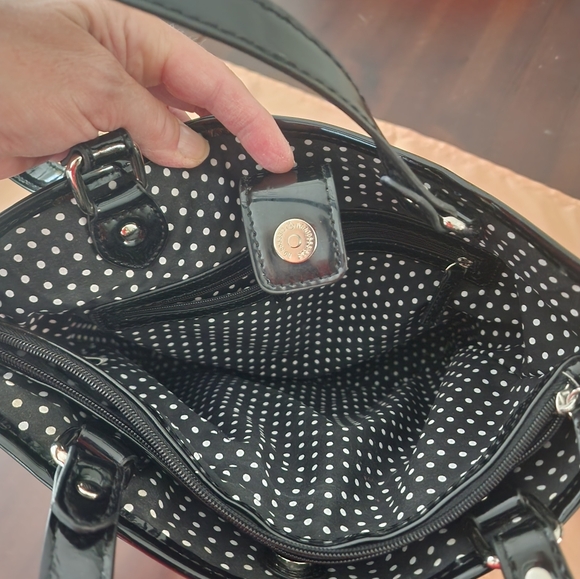 LuLu Vintage style polkadot and patent leather shoulder bag - Picture 5 of 7